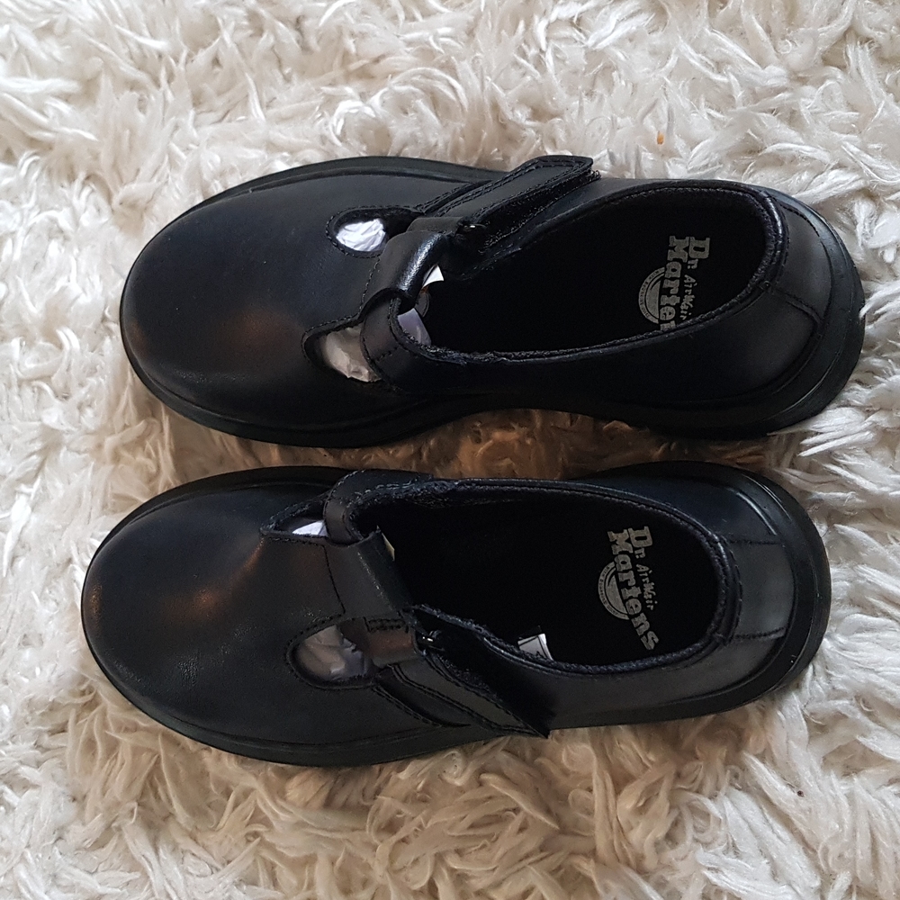 Dr. Martens Goldie